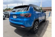 $24995 : 2025 Compass Limited 4x4 thumbnail