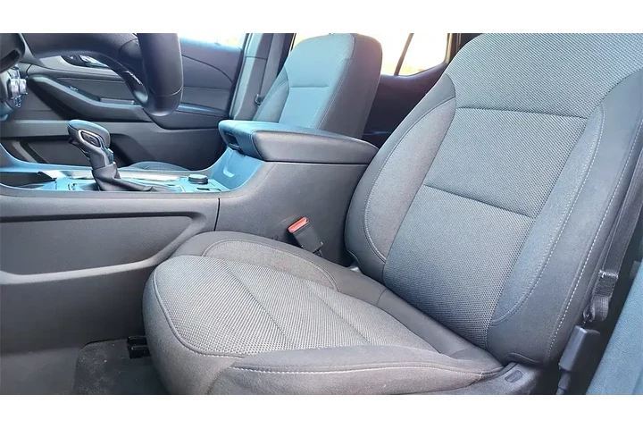 $29998 : Chevrolet Traverse 2023 LT C image 10