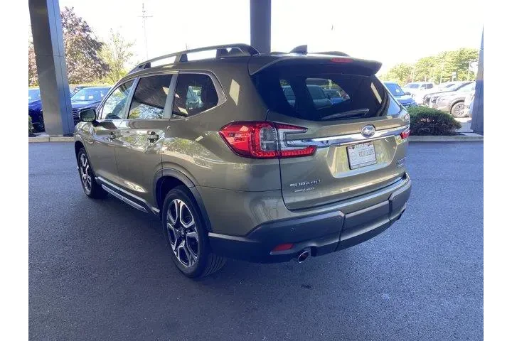 Subaru Ascent 2023 AWD Limit image 7
