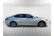 $28995 : Lexus ES 350 2021 4dr Sedan thumbnail