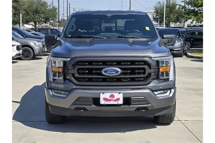 $34561 : Ford F-150 2021 4x4 XLT 4dr image 2