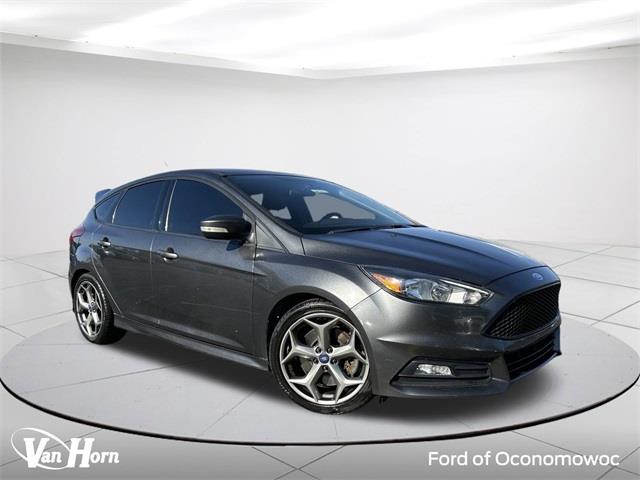 $16995 : Pre-Owned 2018 Focus ST image 1