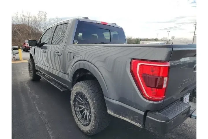 $38932 : Ford F-150 2021 4x4 XLT 4dr image 3