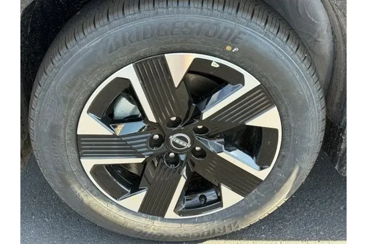 $26995 : Nissan Kicks 2026 AWD SV 4dr image 10