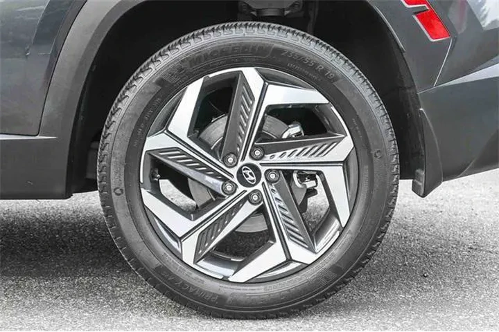 $22500 : Hyundai TUCSON 2023 AWD SEL image 10