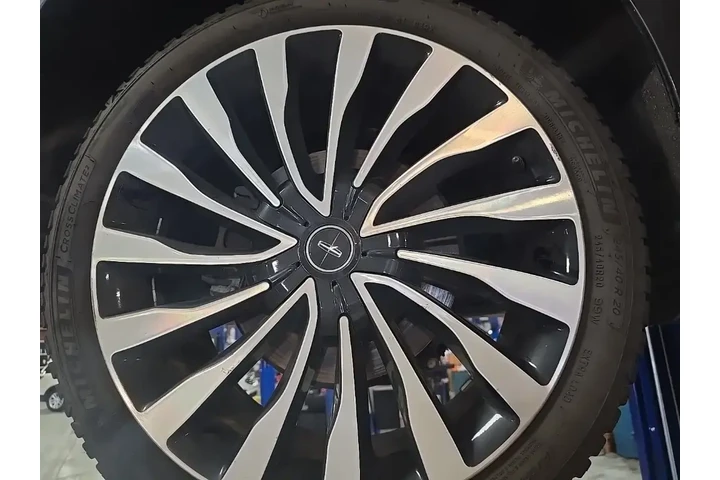 $24998 : Lincoln Continental 2017 AWD image 6