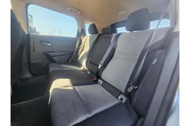 $17998 : Nissan Rogue 2022 AWD SV 4dr image 8