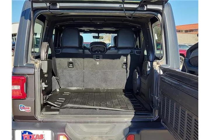 $21950 : Jeep Wrangler Unlimited 2018 image 9