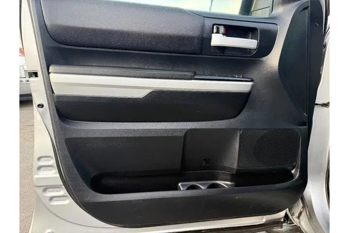 $24795 : Toyota Tundra 2014 4x4 SR5 4 image 4