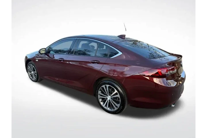 $12999 : 2019 Regal Sportback Essence image 6