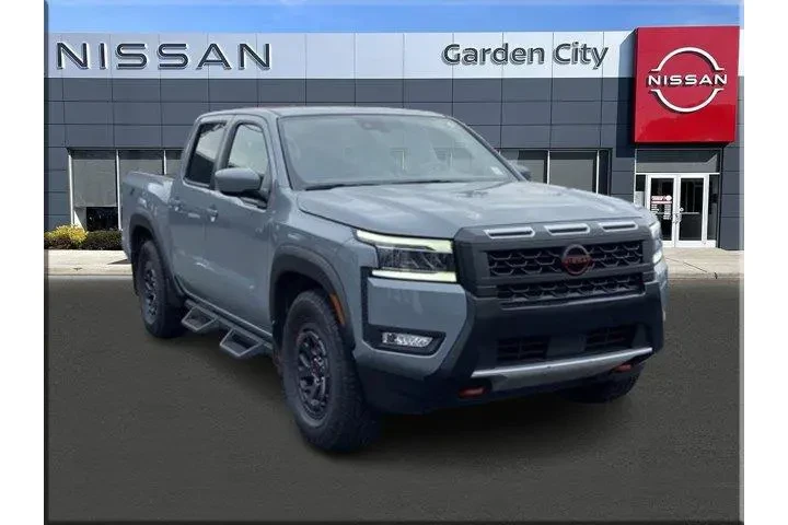 $30987 : Nissan Frontier 2025 4x2 PRO image 1