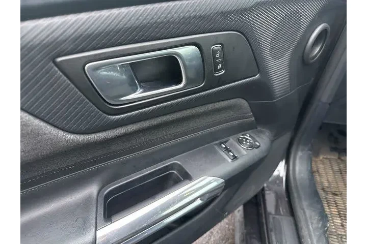 $38000 : Ford Mustang 2024 GT Premium image 9