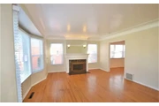 $2365 : 3 bedroom home in Los Angeles thumbnail