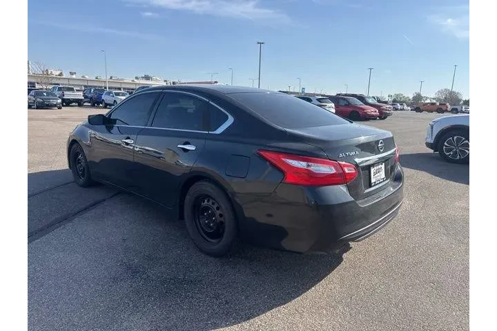 $11982 : Nissan Altima 2017 2.5 S 4dr image 5