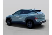 $26420 : Hyundai KONA 2026 SEL Sport thumbnail