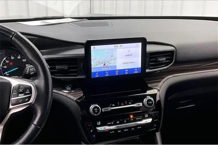 $19690 : Ford Explorer 2021 AWD Limit image 6