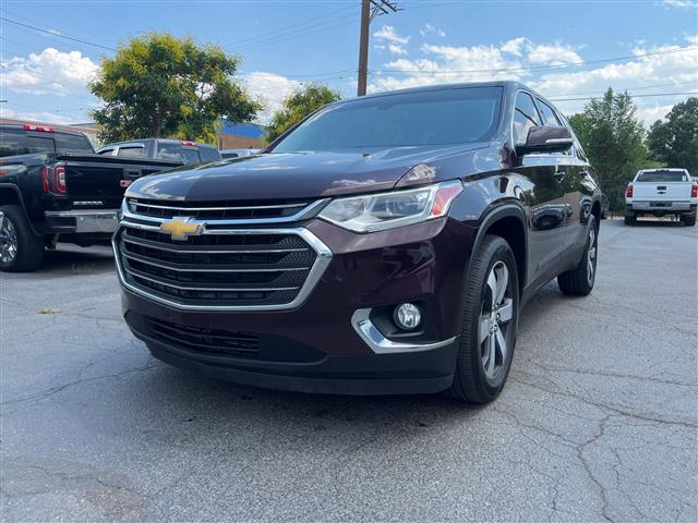 2018 Traverse LT Leather, LEA image 3