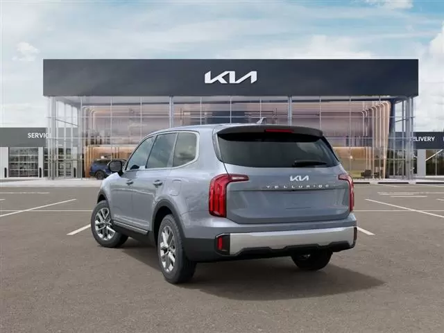 $37810 : New 2025 Telluride LX image 4