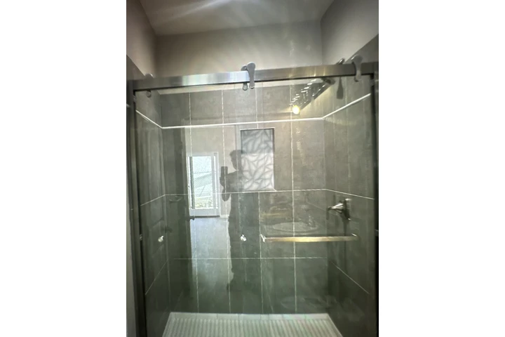 Commercial Residential Glass image 3