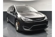 $8365 : Chrysler Pacifica 2018 Touri thumbnail
