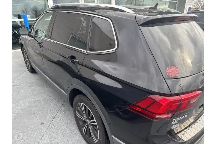 $14998 : Volkswagen Tiguan 2019 SE 4d image 2