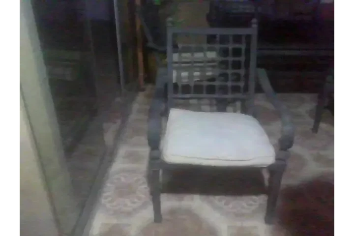 $2000 : REMATO COMEDOR PARA EXTERIOR. image 5