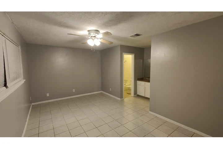 $1950 : Casa se Renta Spring, TX image 3