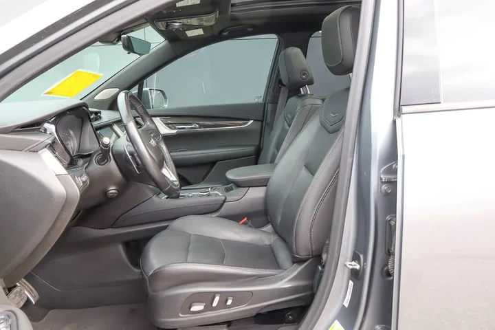 $25087 : 2020 XT6 AWD 4dr Sport image 7