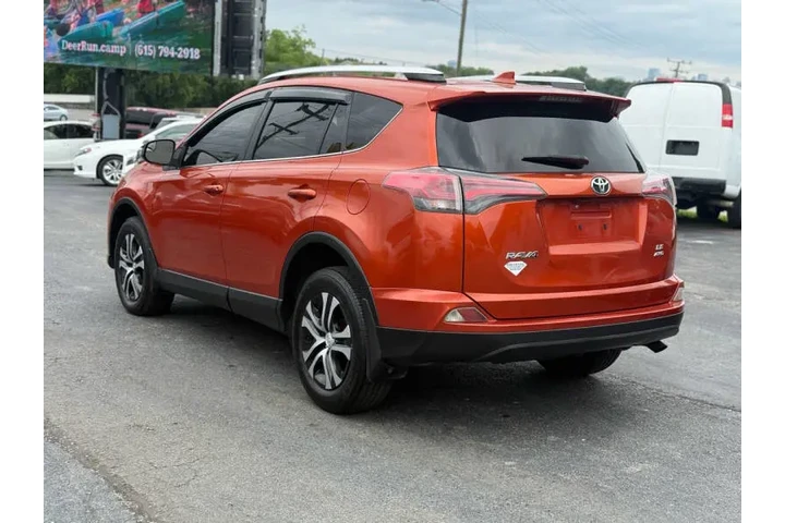 $13495 : 2016 RAV4 LE image 10