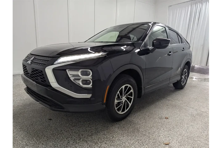 $25997 : Mitsubishi Eclipse Cross 202 image 5