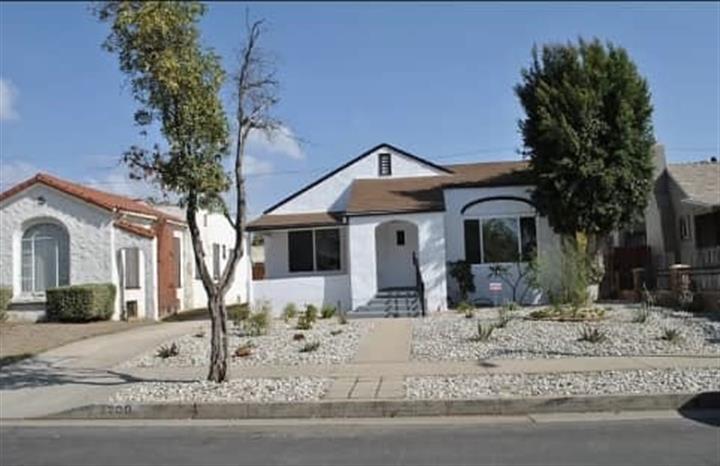 $2250 : Amazing 3 bedroom house in LA image 1