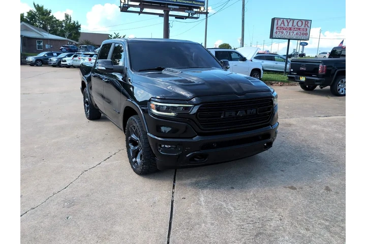 $32995 : 2020 RAM 1500 image 3