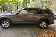 $29995 : 2021 Grand Cherokee L Limited thumbnail