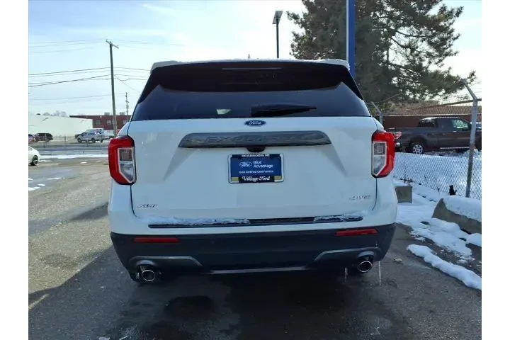 $33980 : Ford Explorer 2023 AWD XLT 4 image 7