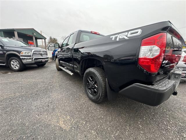 $17990 : 2014 Tundra image 6