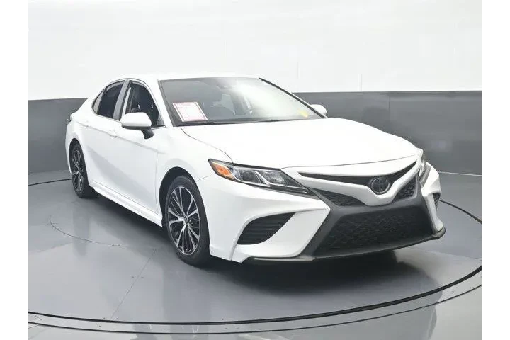 $15991 : Toyota Camry 2020 SE 4dr Sed image 9