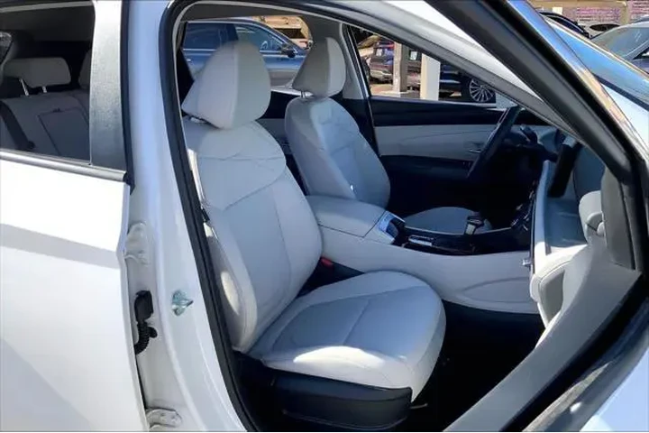 $26777 : Hyundai TUCSON 2025 SE 4dr S image 9