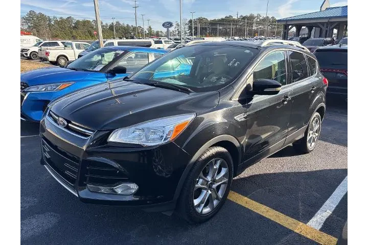 $5999 : Ford Escape 2015 Titanium 4d image 1