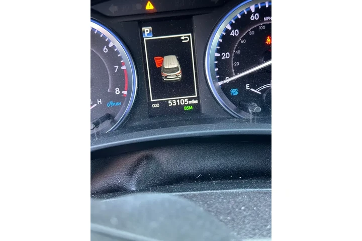 $27800 : Toyota Highlander 2019 XLE 4 image 5