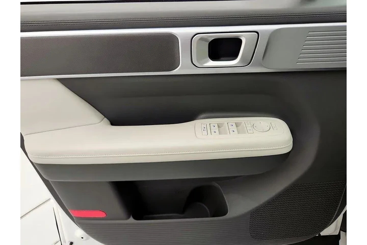 $30998 : Hyundai SANTA FE 2025 SEL 4d image 4