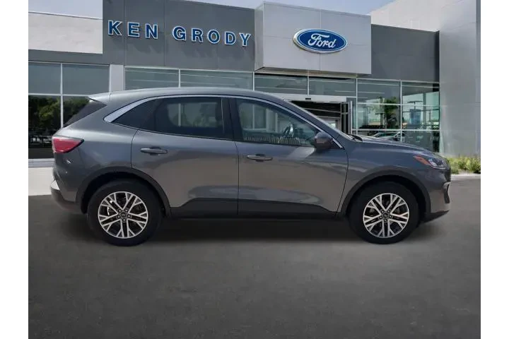 $16800 : Ford Escape 2022 AWD SEL 4dr image 6