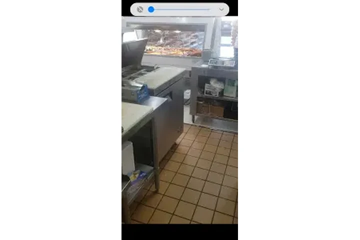 RENTO COCINA en Liquor store image 2