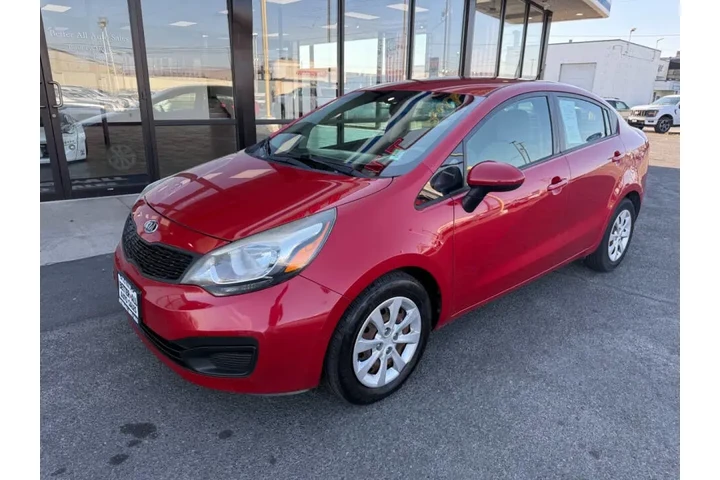$5999 : 2013 Rio image 1
