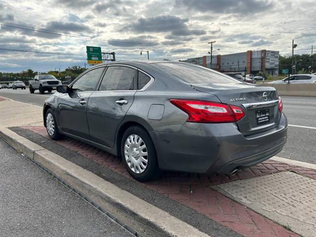 $6995 : 2016 Altima 2.5 S image 6