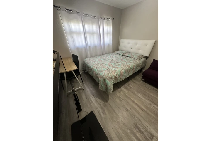 $800 : Habitación para DAMA image 5