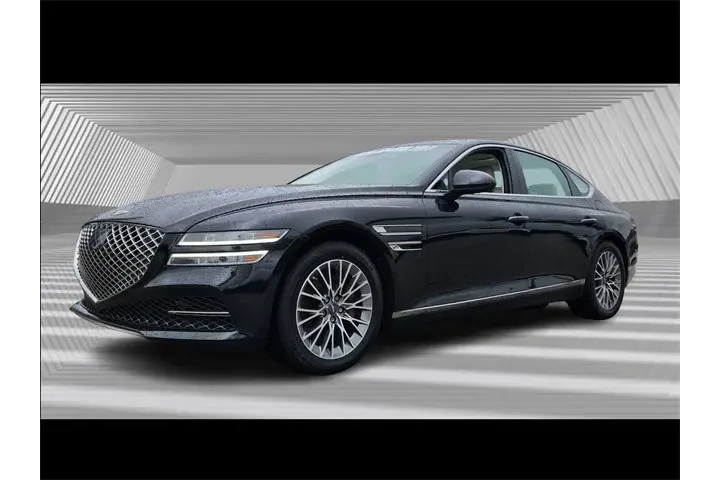 $28485 : Genesis G80 2022 2.5T 4dr Se image 1
