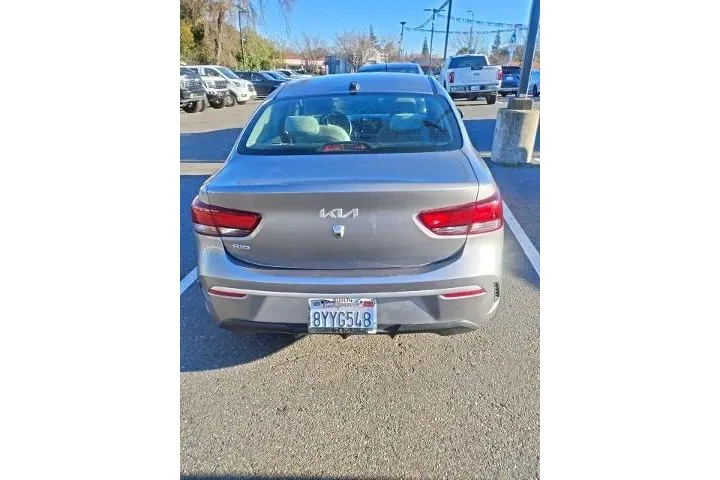 $16988 : Kia Rio 2022 LX 4dr Sedan image 9