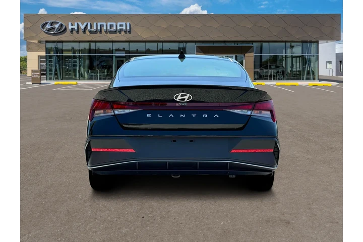 $22000 : Hyundai ELANTRA 2025 SEL Spo image 6