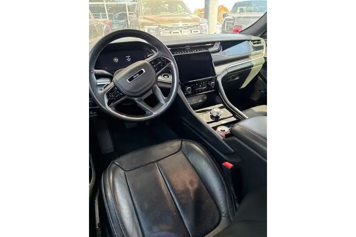 $30793 : Jeep Grand Cherokee L 2022 4 image 9