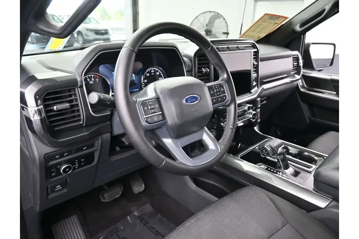 $32976 : Ford F-150 2023 4x4 XL 4dr S image 10